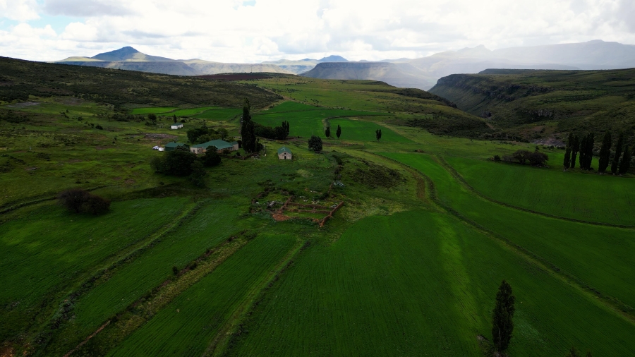 4 Bedroom Property for Sale in Lady Grey Eastern Cape